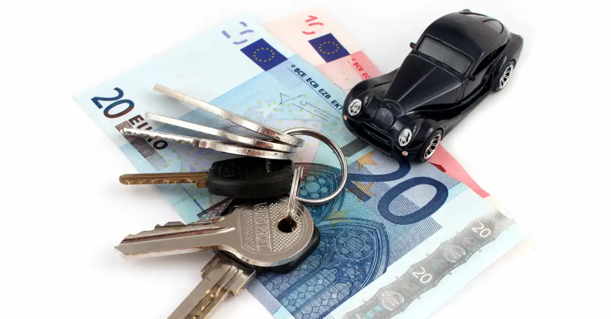 Newly-purchased-car-home-without-insurance.