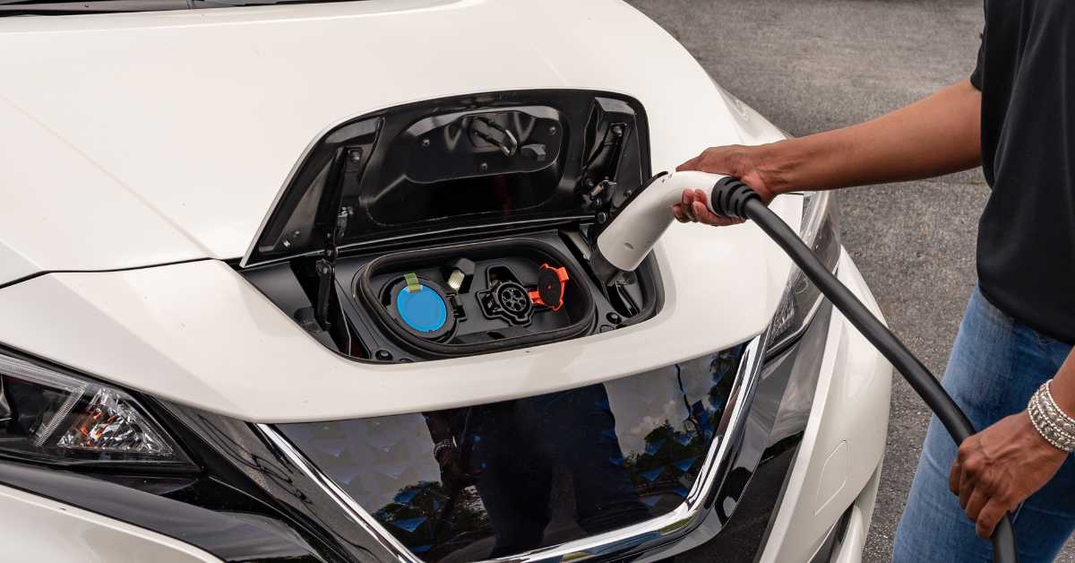 How much does electric car insurance cost?